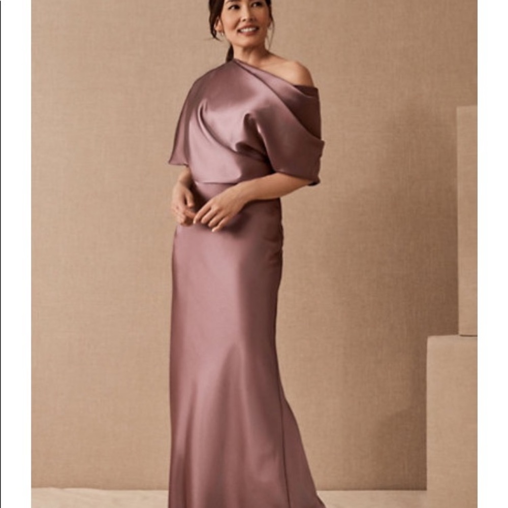 Amsale Pryce Off-the-Shoulder Column Dress